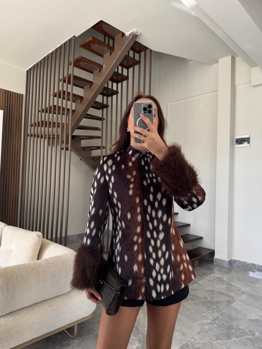 Dik Yaka Kolu Kürklü Bambi Ceket