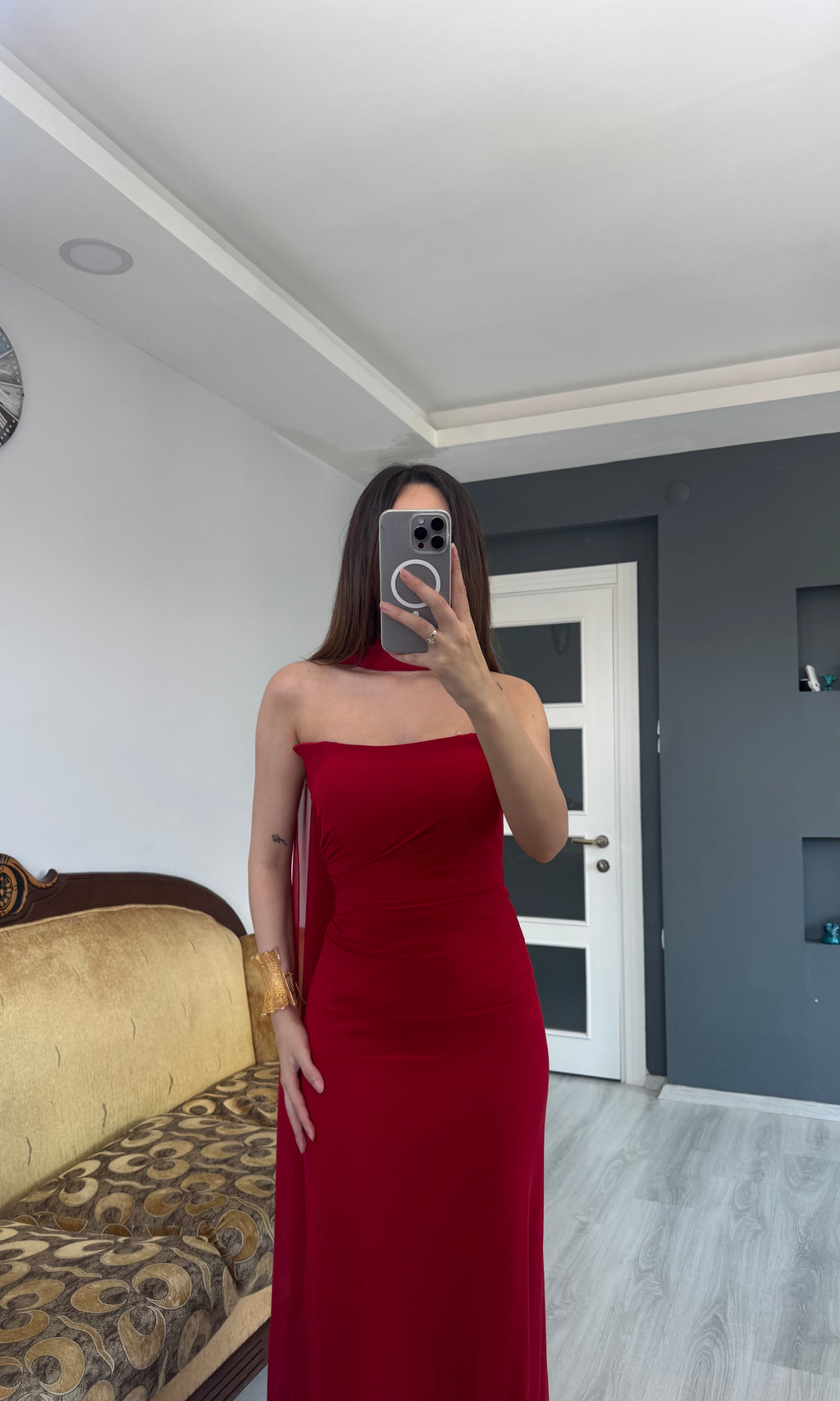 Straplez Drape Detay Fularlı Kırmızı Uzun Abiye