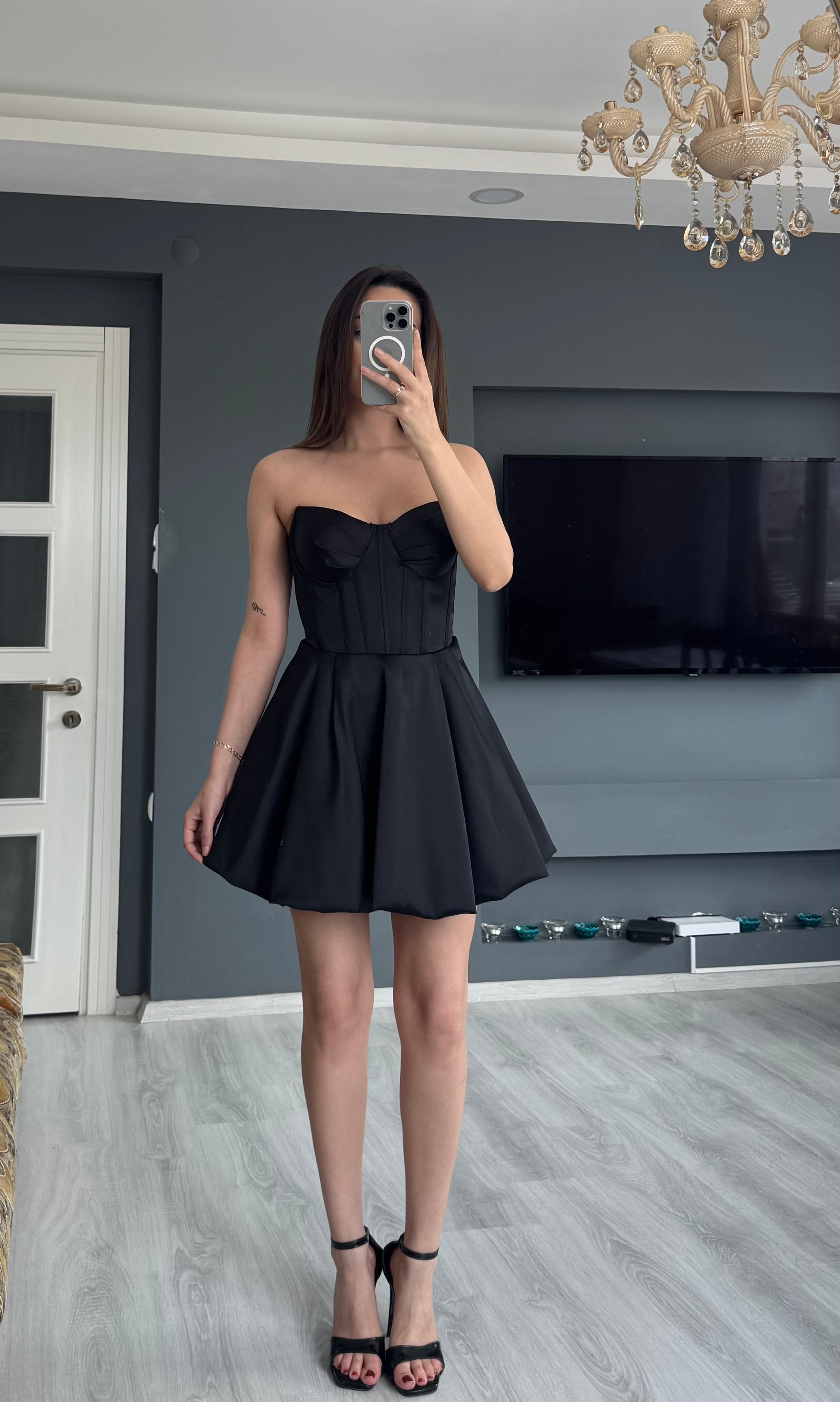 Korse Detaylı Balon Etekli Elbise - SİYAH