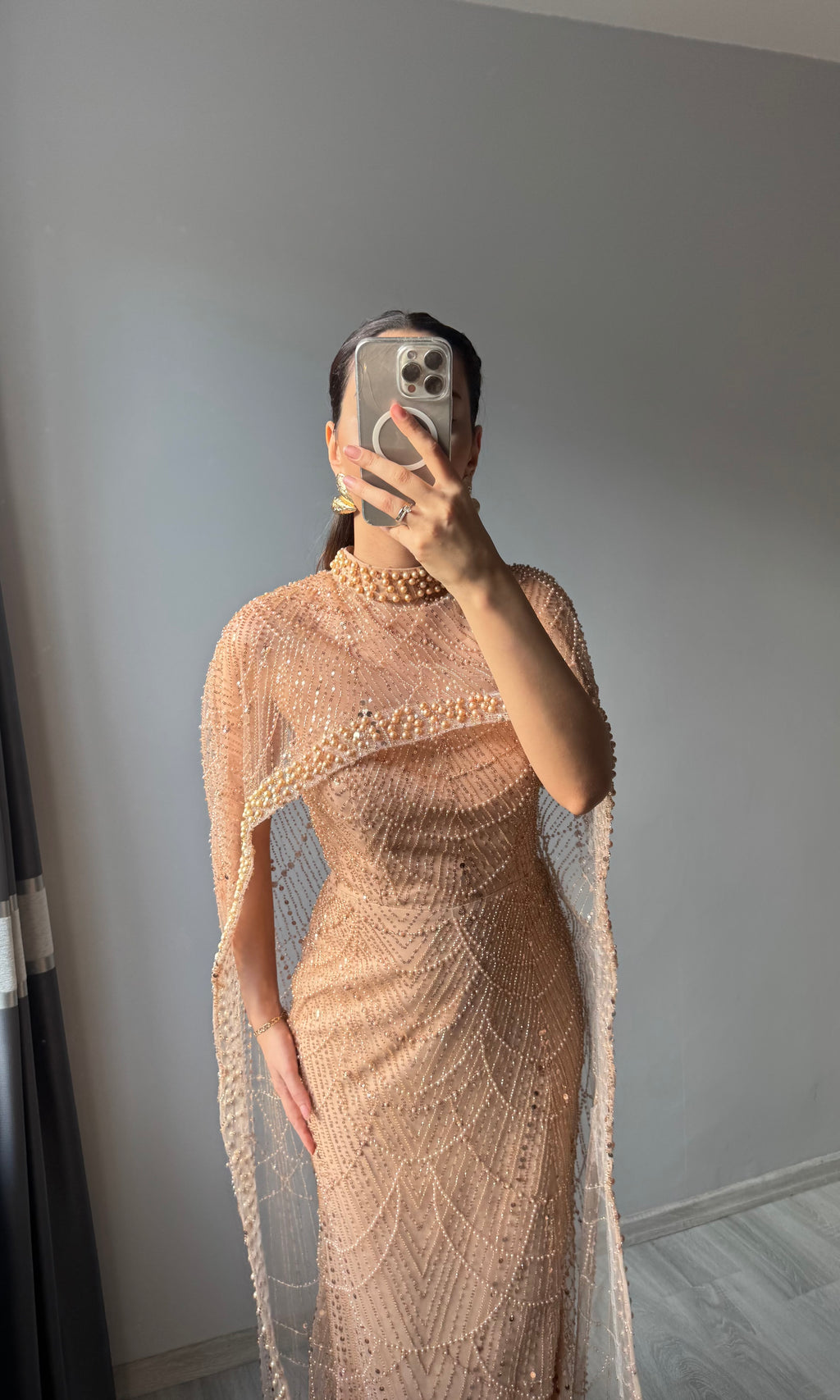 Pelerinli Straplez Balık Elegant Abiye - BEJ